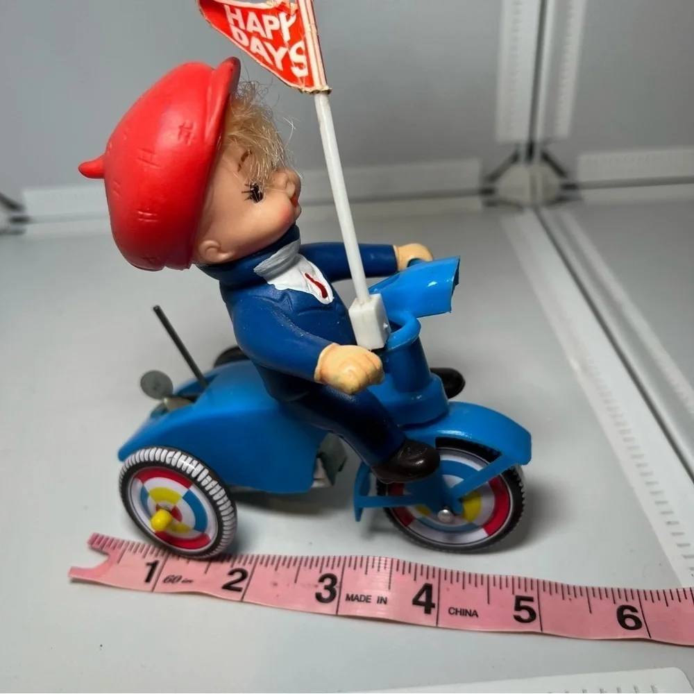 1960s-70s Mechanical Boys Tricycle With Revolving Bell Tin Vtg Toy Works Great